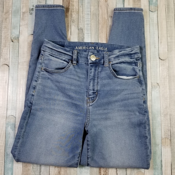 American Eagle Curvy Hi-Rise Jegging Jeans - Picture 2 of 8